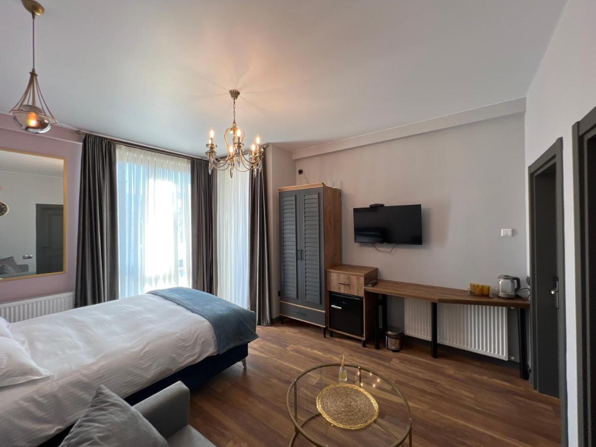 Trinity Hotel Тбілісі Екстер'єр фото