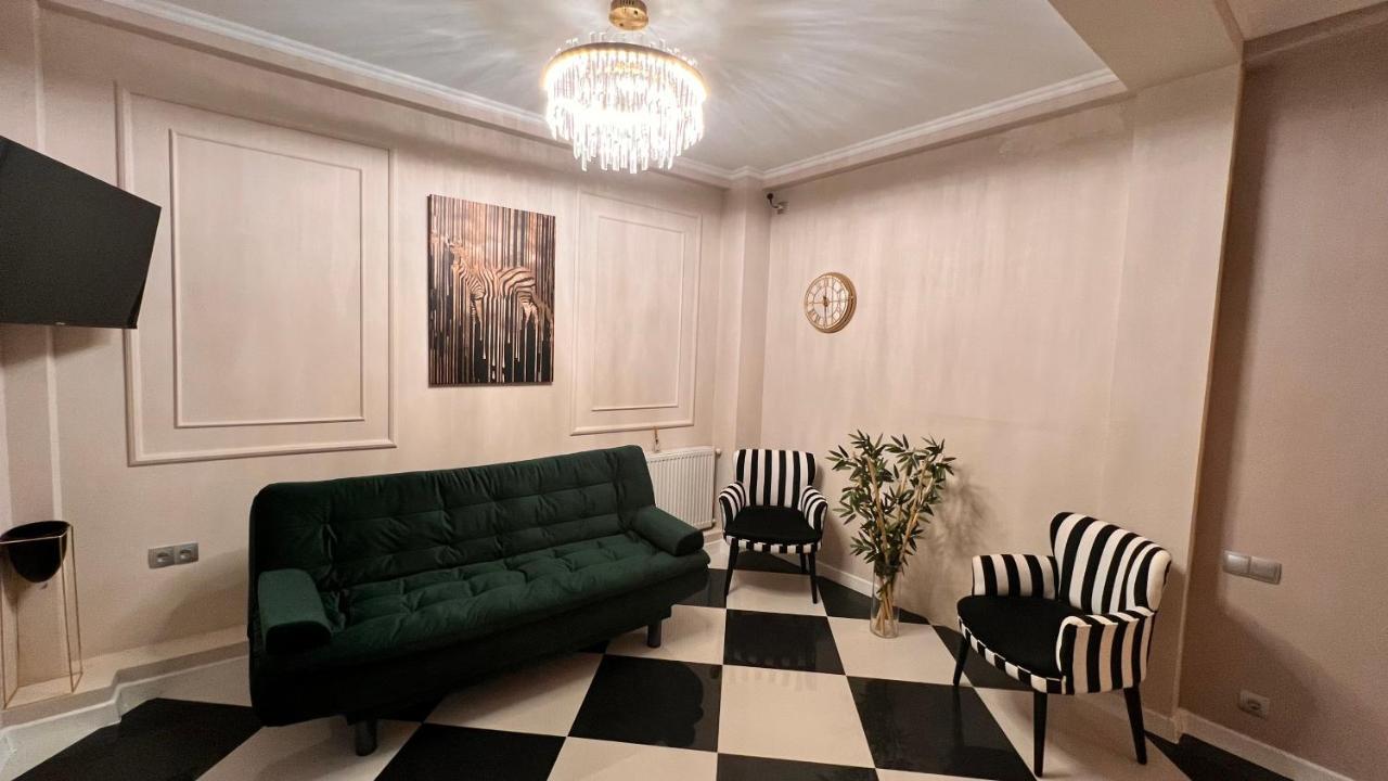 Trinity Hotel Тбілісі Екстер'єр фото