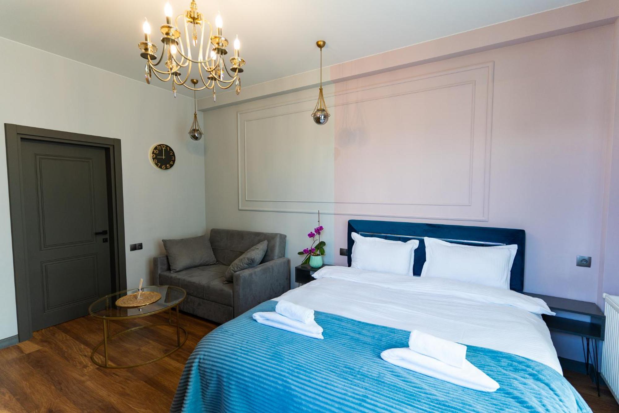 Trinity Hotel Тбілісі Екстер'єр фото