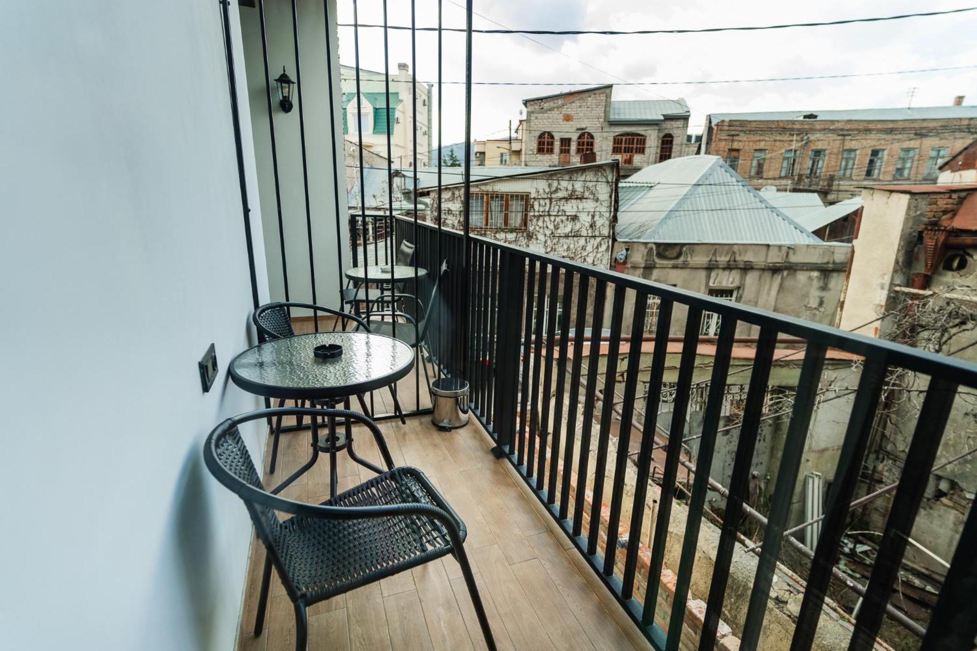 Trinity Hotel Тбілісі Екстер'єр фото